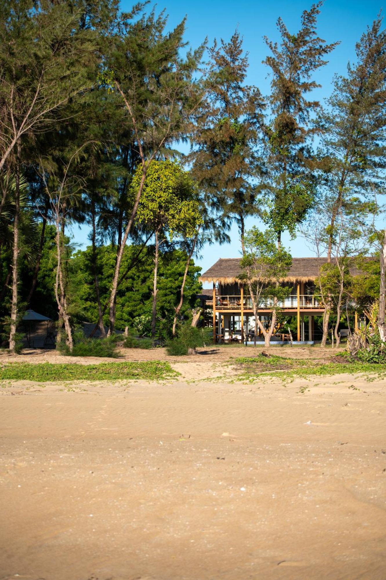 Niketh Villa Komari Arugambay المظهر الخارجي الصورة